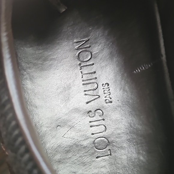 LOUIS VUITTON  Brown suede sneakers  Men's 8 1/2 / Ladies 10 With shoe box - Picture 12 of 16